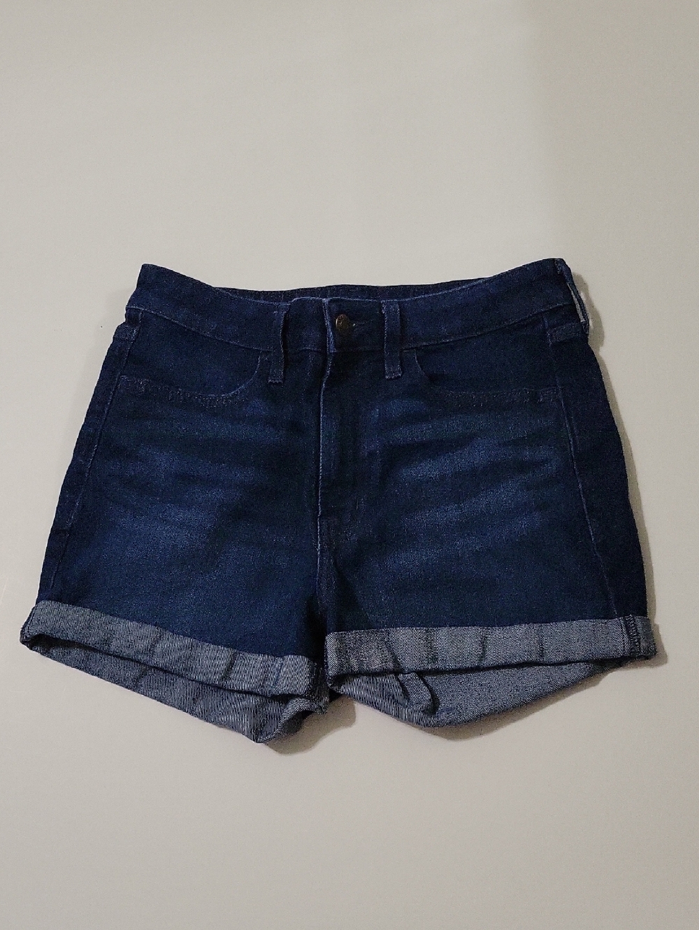 Old Navy Dark Blue Denim Cuffed Women’s Shorts, Size 4